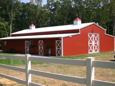 Enclosed Metal Barn | Vertical Roof | 44W x 41L x 12H | Carolina Barn