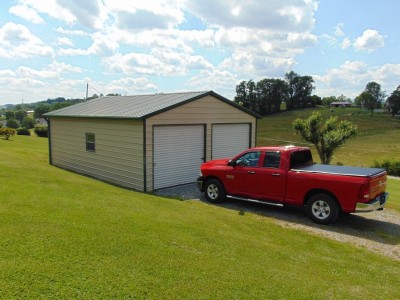 Garage | Vertical Roof | 22W x 31L x 9H